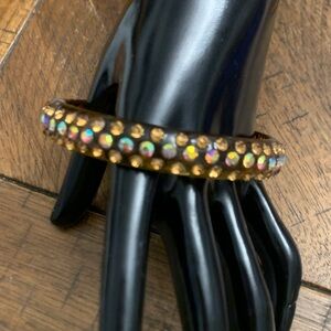 Elegant Gold-Tone Bracelet with Iridescent Accents